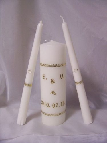 gyertyaszett (arany) monogrammal és dátummal 