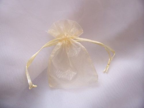 organza tasak 6*10 cm krém(10 db)