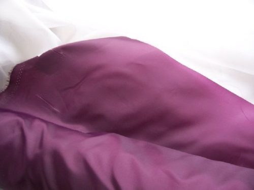 püspöklila 19. selyem dekoranyag 150 cm széles (méterre)  