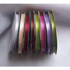 2,5 cm-s szatén szalag (25 m) bordó