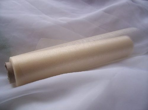 krém organza (23,5 cm * 10 m)