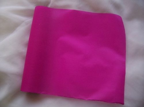 Selyem dekoranyag asztali futó ciklámen (25 cm * 10 m) 