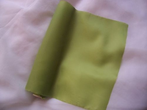 Selyem dekoranyag asztali futó moha (25 cm * 10 m)
