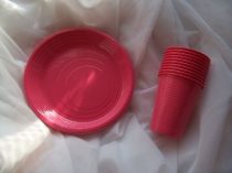   pinkrózsaszín szett (10 db 1,9 dl pohár + 10 db 16,5 cm tányér)