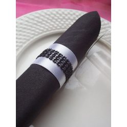 strasszos szalvétagyűrű, fekete-fehér