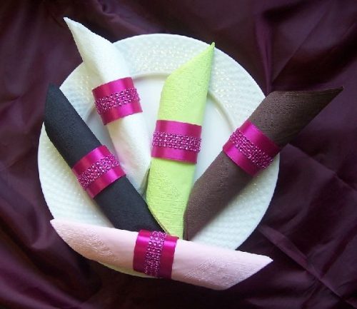 strasszos szalvétagyűrű, ciklámen 