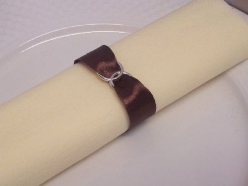 szatén szalvétagyűrű gyűrűpárral. barna 10db/cs