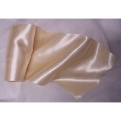 Szatén futó (36 cm X 9,1 m) krém (079)
