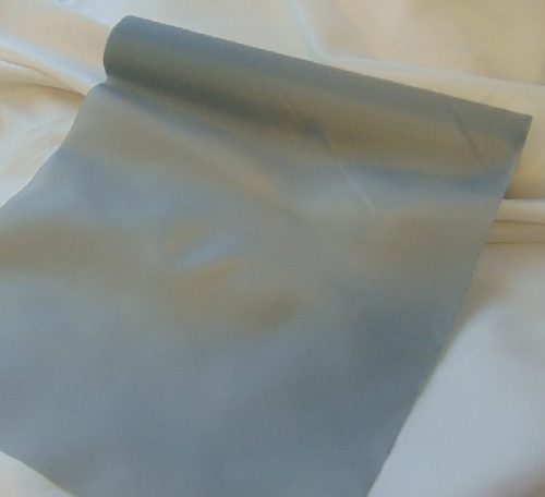Selyem dekoranyag asztali futó ezüst-010 (25 cm * 10 m)