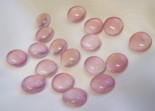 mályvarózsaszín dekorkő,dekorkavics fényes(kb.100 db-os), 2 cm