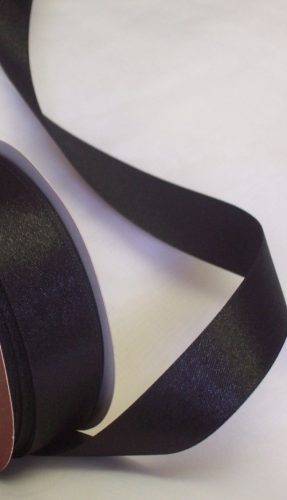 5 cm-s szatén szalag (25 m) fekete