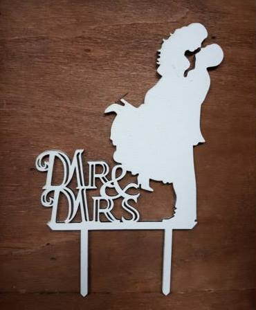 vintage , fehér esküvői tortadísz csókos pár-52771