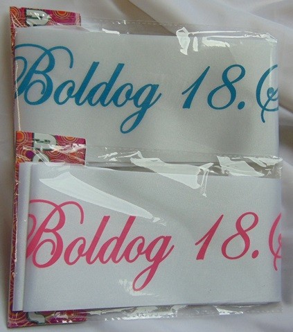 Boldog 18. születésnapot ! vállszalag ( kék színben)