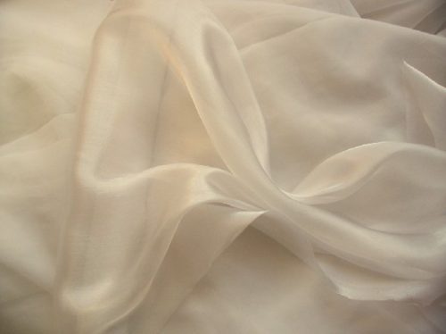 Szatén-organza (142 cm * 10 m) ekrü-074