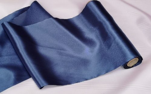 szatén selyem asztali futó (23 cm * 10 m) sötétkék