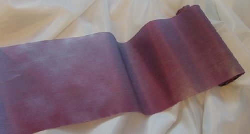 Szatén futó (15 cm * 9,1 m) vintage lila