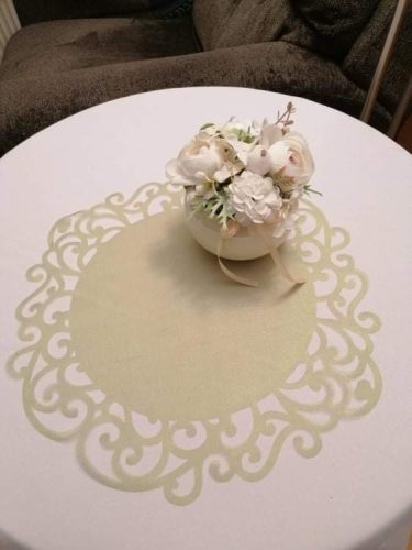 indás szélű organza asztalközép, 047- világoszöld (36 cm)-4 db