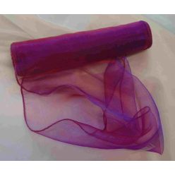 lila, szegett szélű, 23,5 cm * 10 m organza