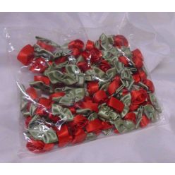   szatén rózsafej levélkével,piros(kb. 100 db) - 2 cm-15760